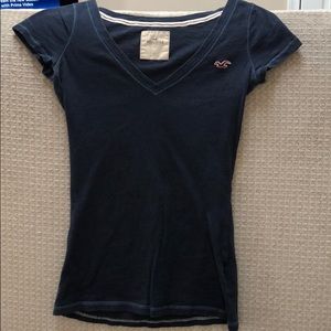 Navy Women’s XS Hollister Tee
